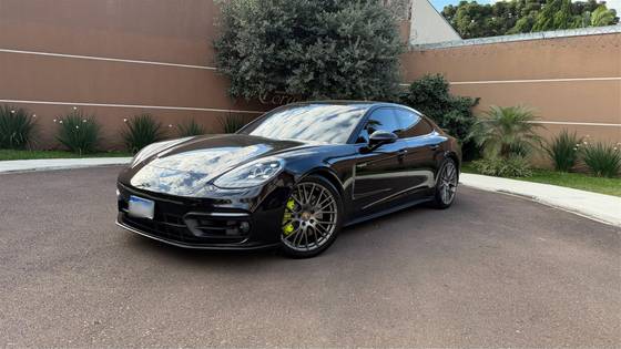 PORSCHE PANAMERA 2.9 V6 E-HYBRID 4 PLATINUM EDITION PDK